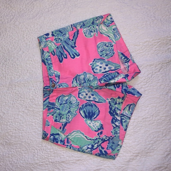 Lilly Pulitzer Shorts - Picture 1 of 2